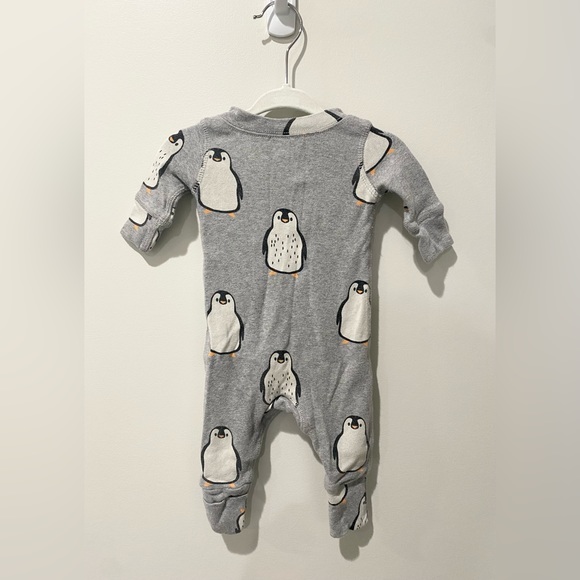 *TWO* Monica and Andy one-piece baby pajamas - Picture 3 of 5